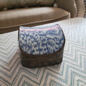 Vintage Chinese shard box Chinoiserie silver plated